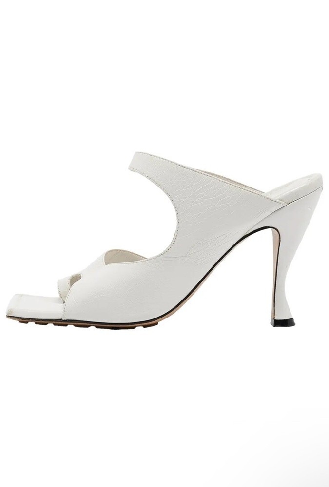 Bottega Veneta Patent leather sandal