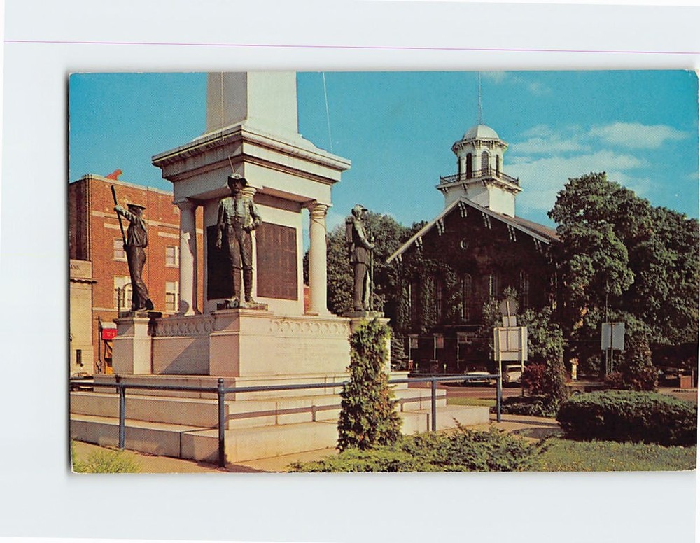 Postcard Civil War Monument & Court House Angola Indiana USA