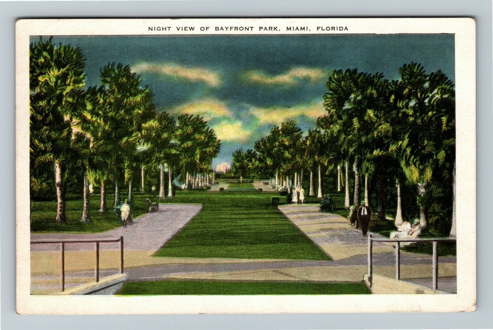 Miami FL-Florida, Night View Of Bayfront Park c1932 Vintage Souvenir Postcard
