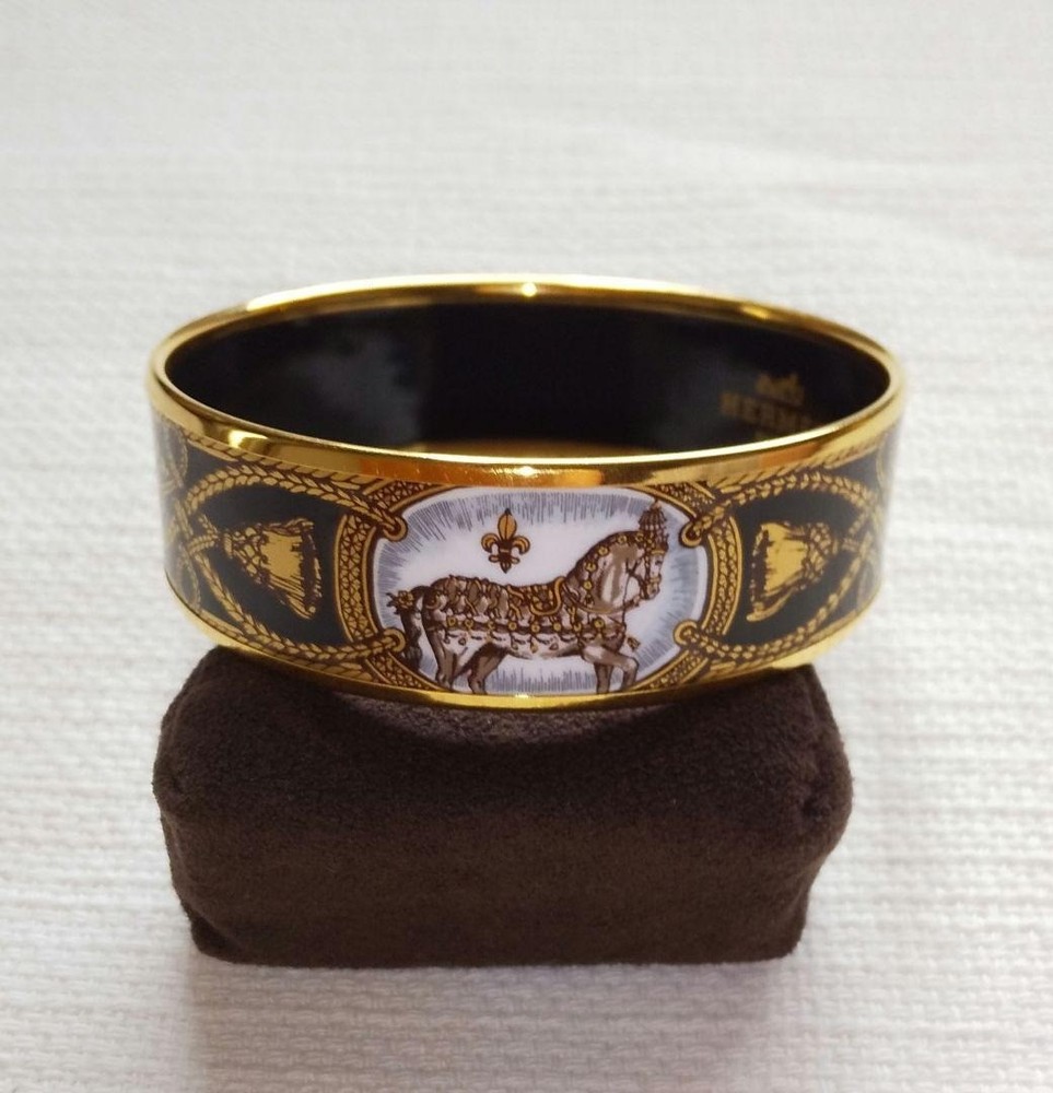 HERMES Enamel Bangle Bracelet Horse Black Gold MINT
