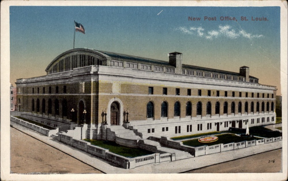 New Post Office St Louis Missouri ~ 18th & Clark Avenue ~ 1920s vintage postcard
