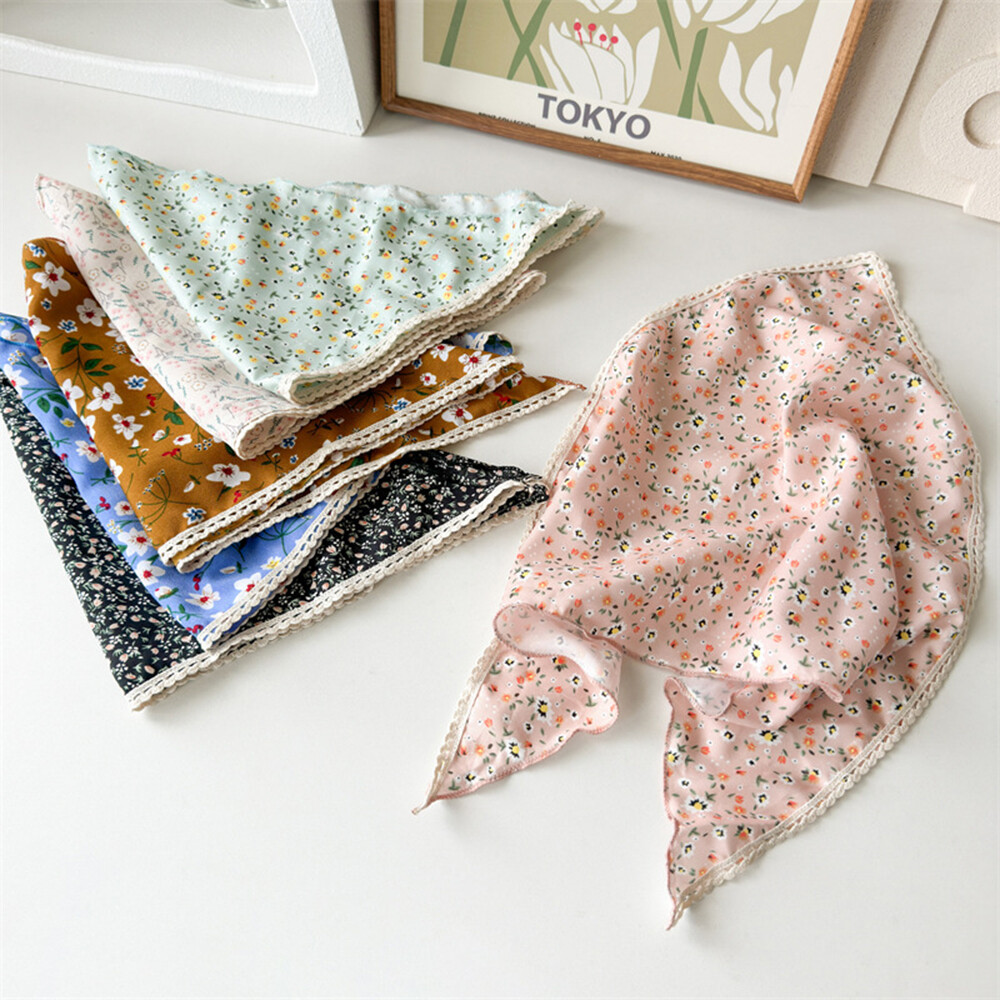Vintage Floral Lace Triangle Scarf with Breathable Lace Edge for Hair or Accessories