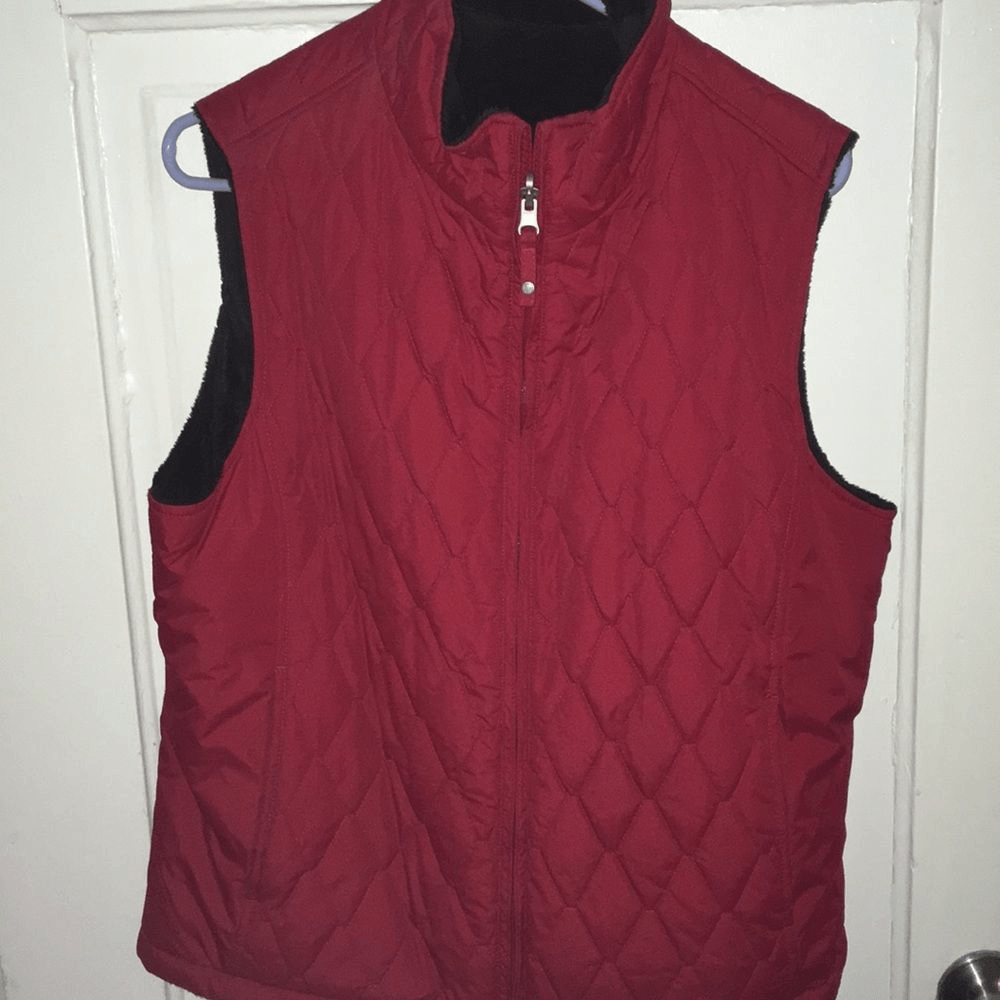 Reversible red black faux fur vest for women