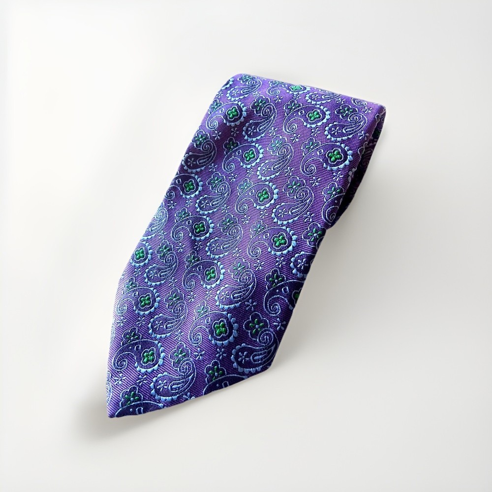 Brooks Brothers Jacquard Design Paisley Pattern Silk Neck Tie 58.5 x 3.5