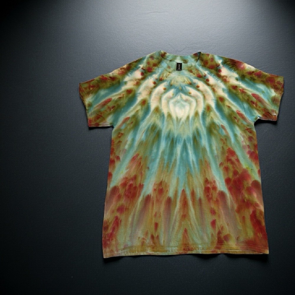 Hand Dyed Tie Dye Short Sleeve Shirt. Unisex For Men And Women. 100% Cotton.