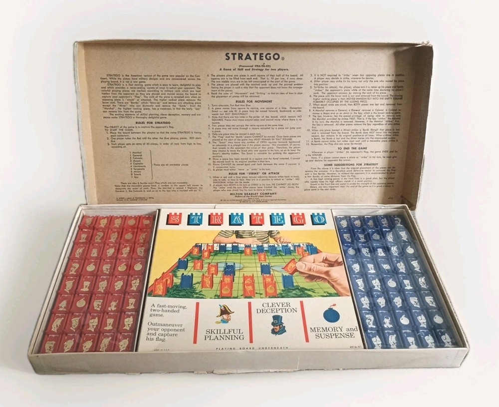 VTG  1962 Milton Bradley STRATEGO Strategy Board Game 100% Complete Box Damage