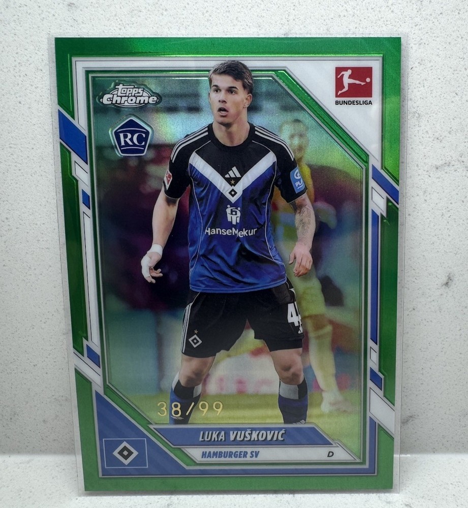 Luka Vuskovic Topps Chrome Bundesliga 2025-26 True Green RC /99 Hamburger SV