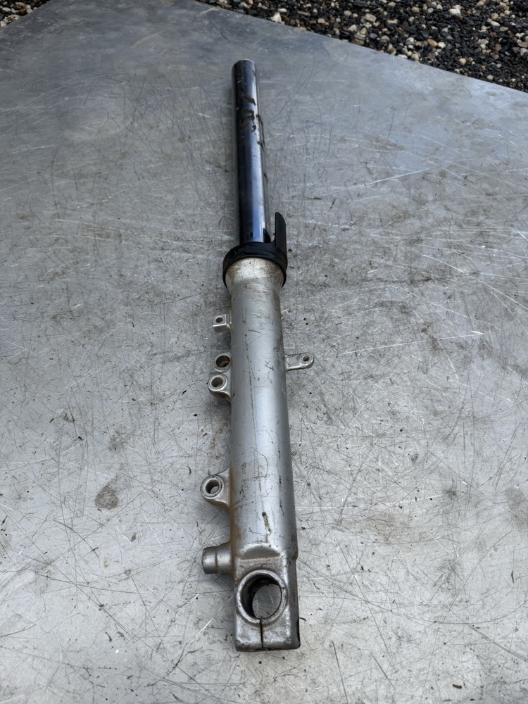 Yamaha YZF600 YZF 600 R6 Front End Forks Tubes Sliders OEM genuine Original 5EB