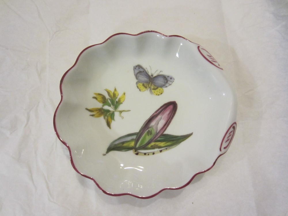 Mottahedeh Metropolitan Museum of Art Chelsea Botanical Shell Dish Vista Alegre