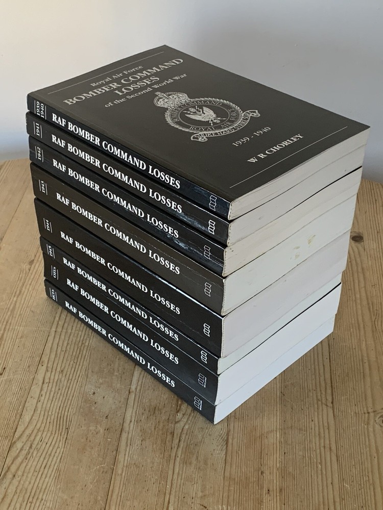 ROYAL AIR FORCE BOMBER COMMAND LOSSES OF THE SECOND WORLD WAR-CHORLEY-WWII RAF