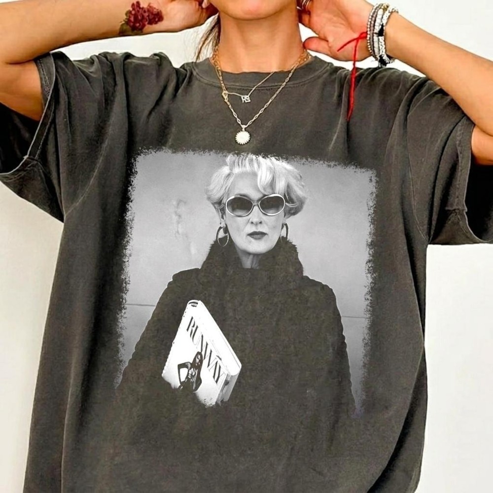 Miranda Priestly T-Shirt, Retro Devil Wears Prada Movie Tee