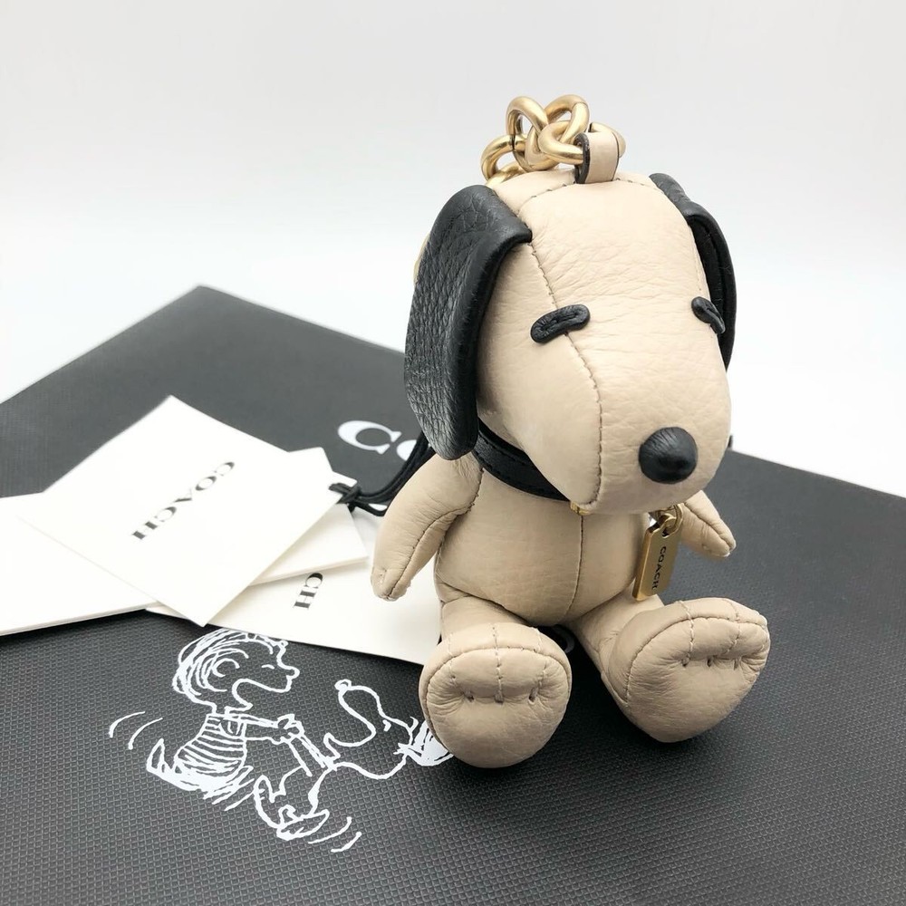 COACH x PEANUTS Snoopy Leather Bag Charm CBH29 B4L38 New Gift