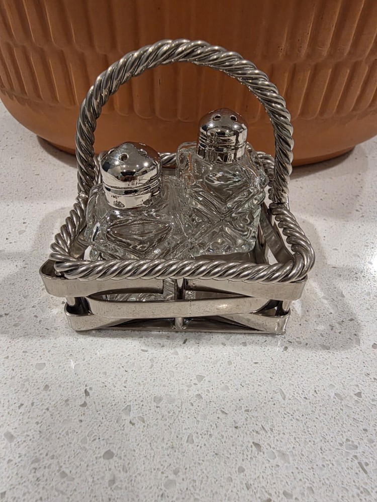 Small Glass Salt And Pepper Shakers