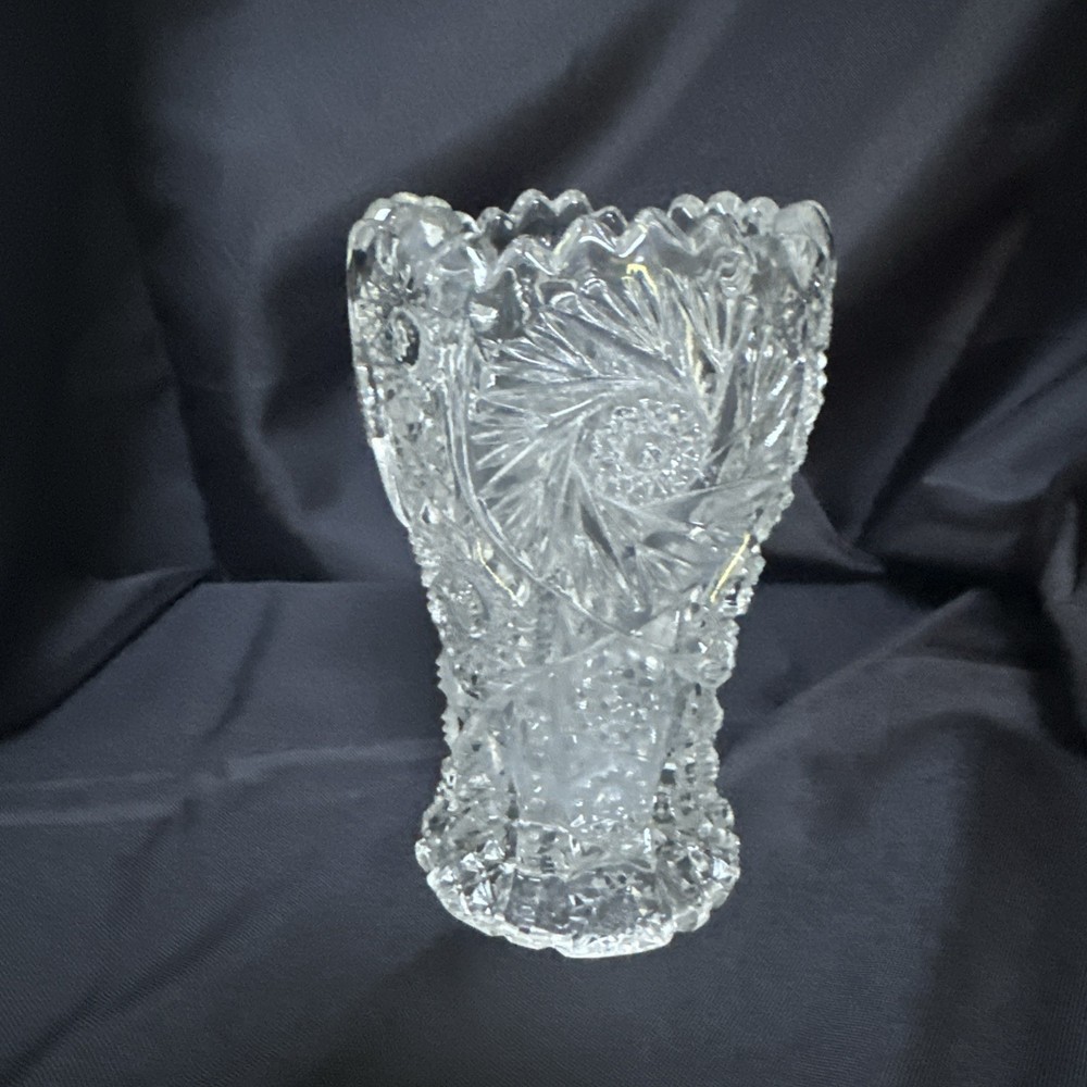 Antique EAPG Imperial Glass Co 'Whirling Star' 6” Bouquet Vase #0555 ~ beautiful