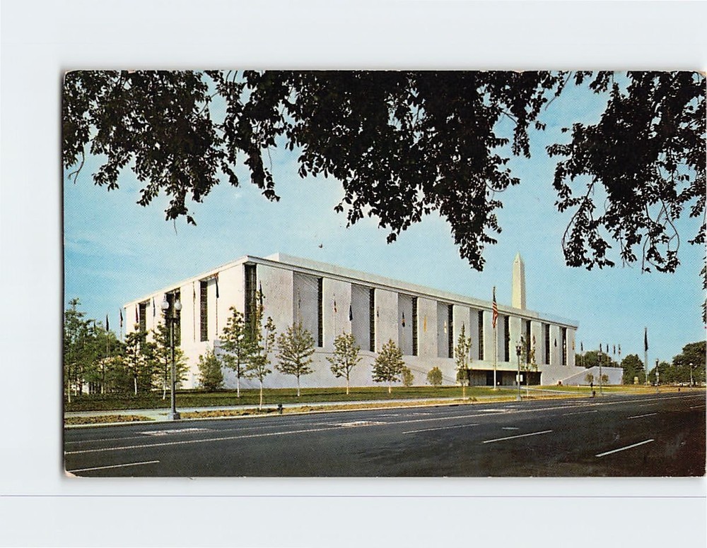 Postcard The Museum Of History And Technology Washington DC USA