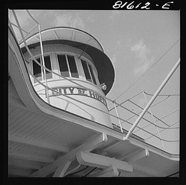 Photo:Hudson NY Hudson River Ferry Athens-Hudson 1941 FSA John Collier