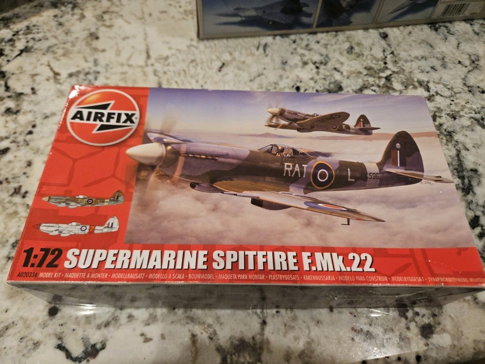 Supermarine Spitfire F.Mk.22 Airfix 1:72 READ DESC