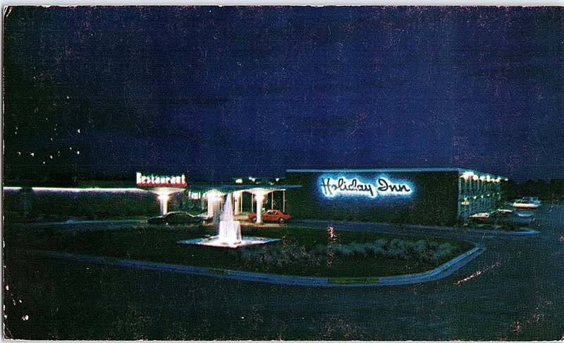 Postcard RESTAURANT SCENE Twin Falls Idaho ID m/09 AJ0774