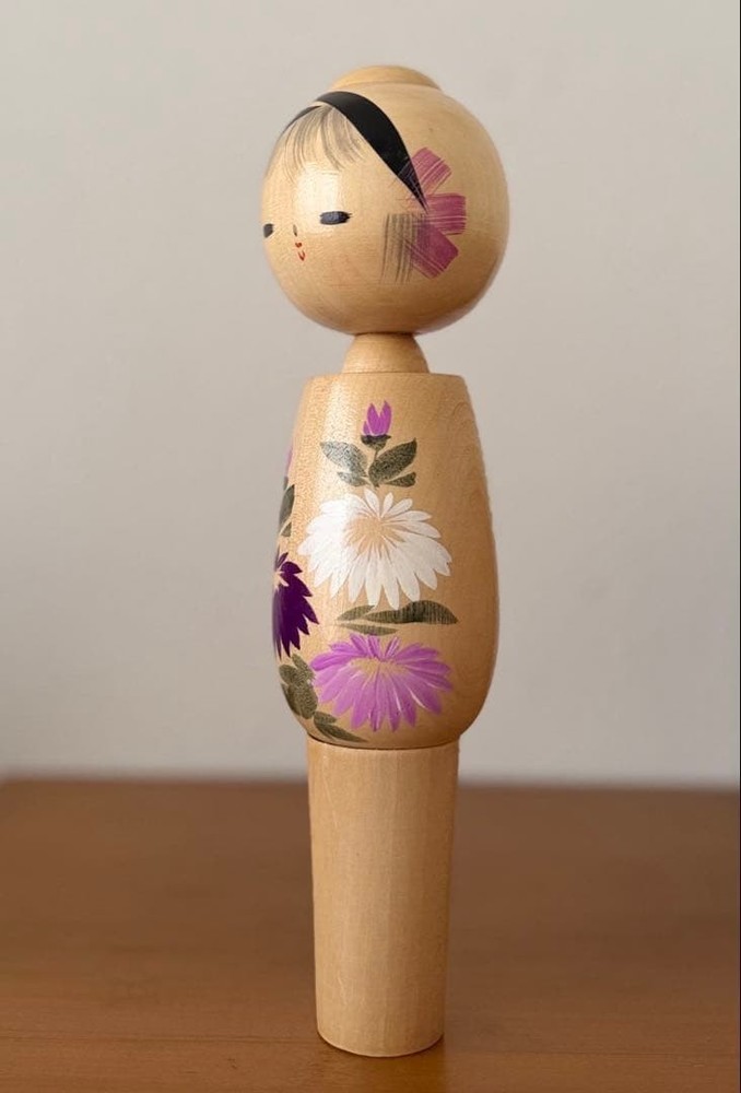 Oe Akira Kokeshi Doll Chrysanthemum Design 24.5cm Traditional Craft