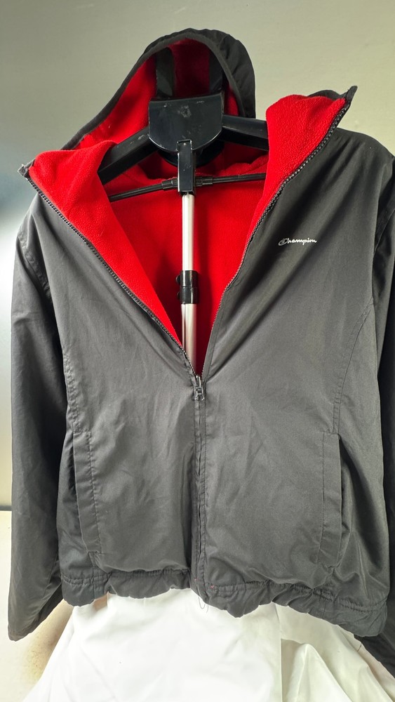 Champion Fleece-Lined Hooded Jacket Women’s Large Black Red Quick Dry