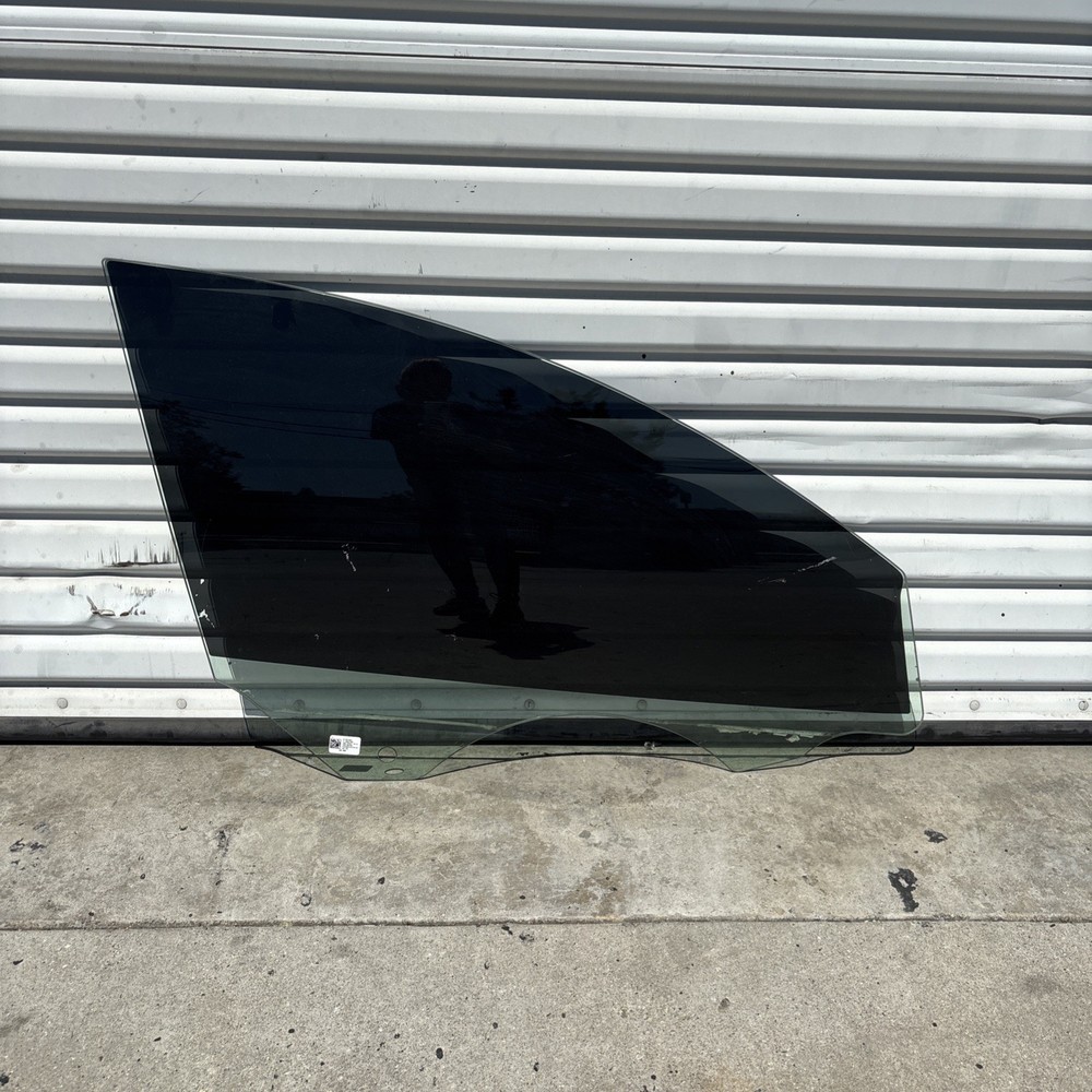✅2020-2024 Tesla Model Y Passenger Right Front Window Glass NEW OEM 1582617-00-B