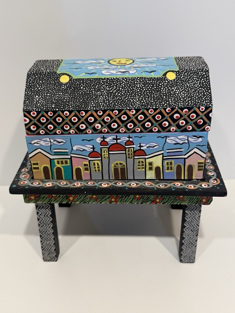 Vintage Francisco Sosa Gutiérrez Oaxacan Alebrije Wood Box & Stand Hand Painted