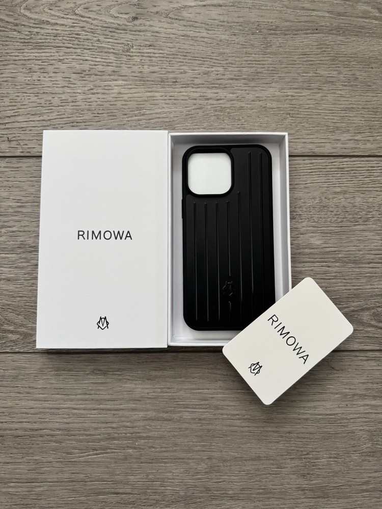 *AUTHENTIC* RIMOWA BLACK CASE for iPhone 16 PRO