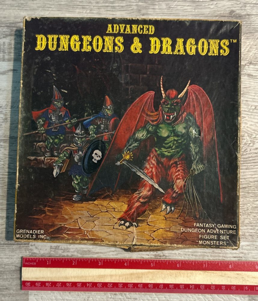 1980 GRENADIER GOLD LINE 25mm 5002 MONSTERS SET ADVANCED DUNGEONS & DRAGONS