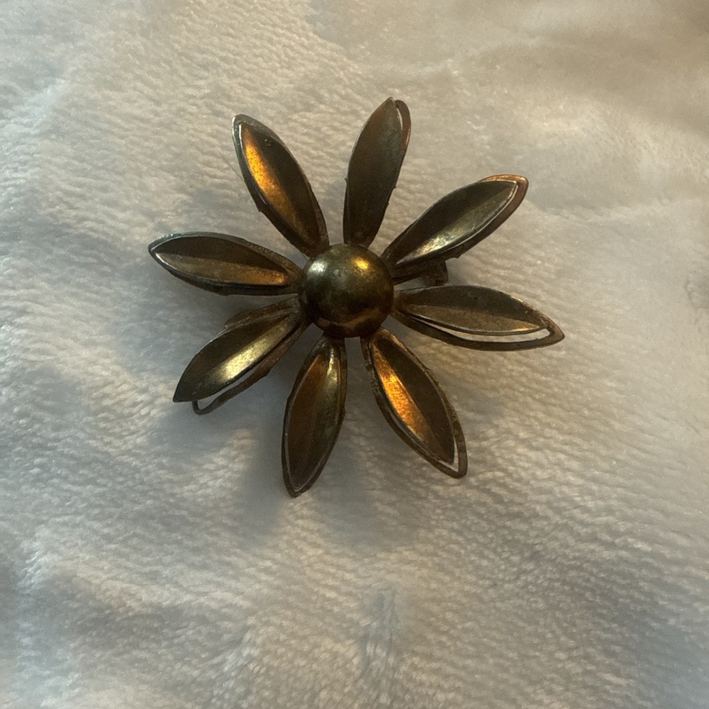 Vintage Flower Brooch