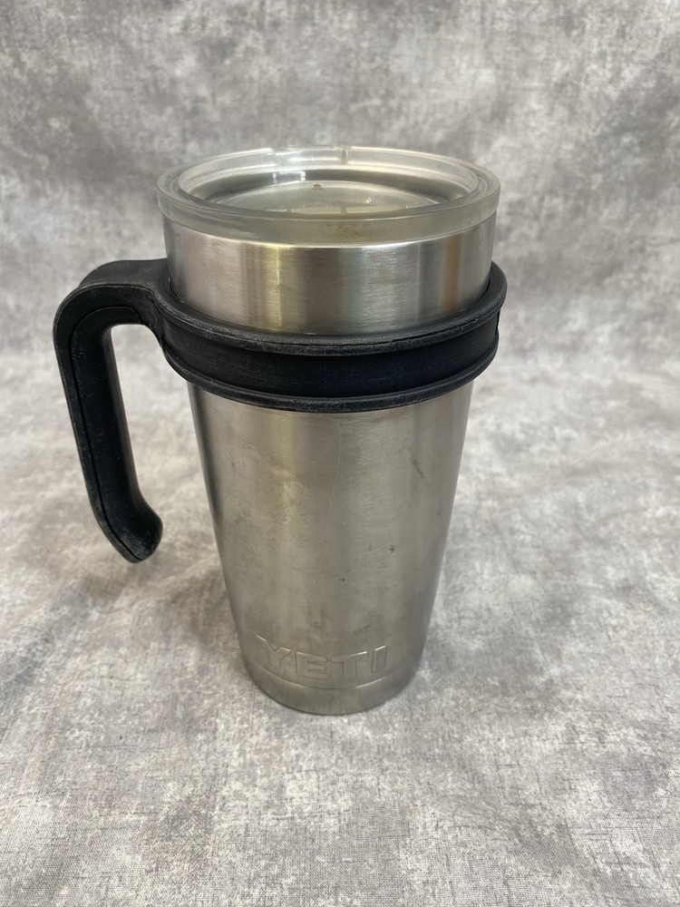 Yeti Rambler 20oz Stainless Steel Insulated Tumbler with Lid 7x3.5 Inches
