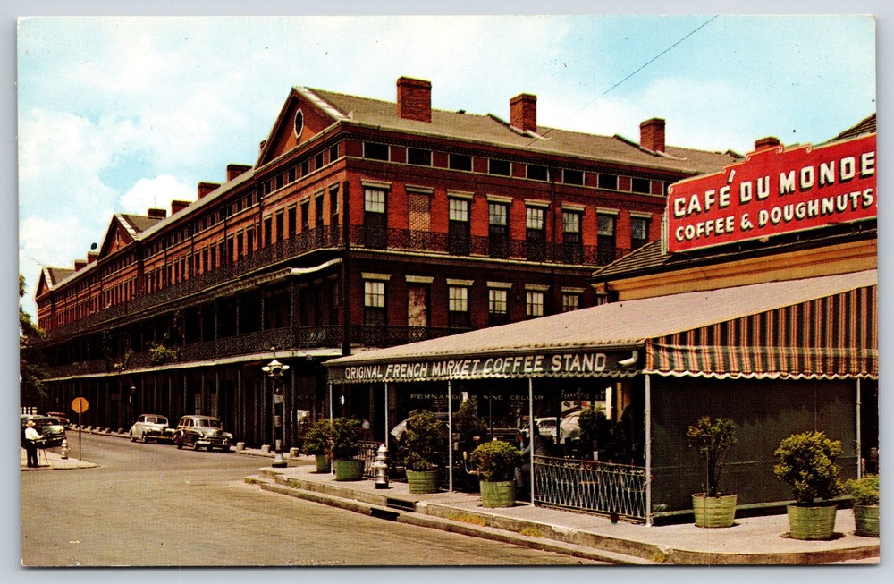 New Orleans Louisiana~Pontalba Apartments & French Market Coffee~Vtg Postcard