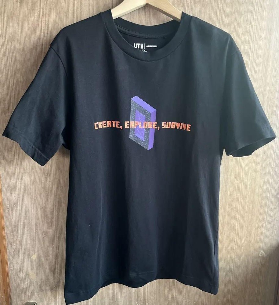 Minecraft UNIQLO UT size S Anime Goods From Japan
