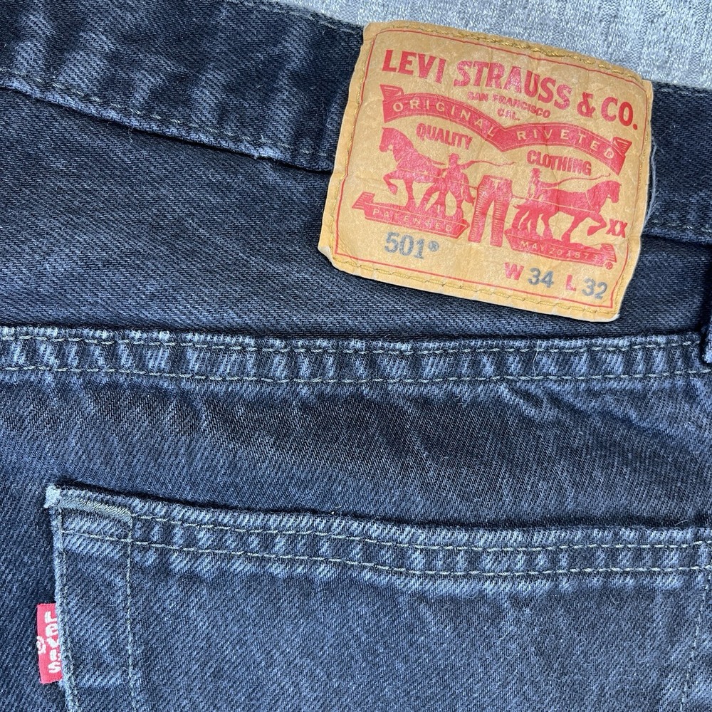 Levi’s 501 Black Men’s pants (34x32) straight Leg Button Fly Denim Jeans dark ￼