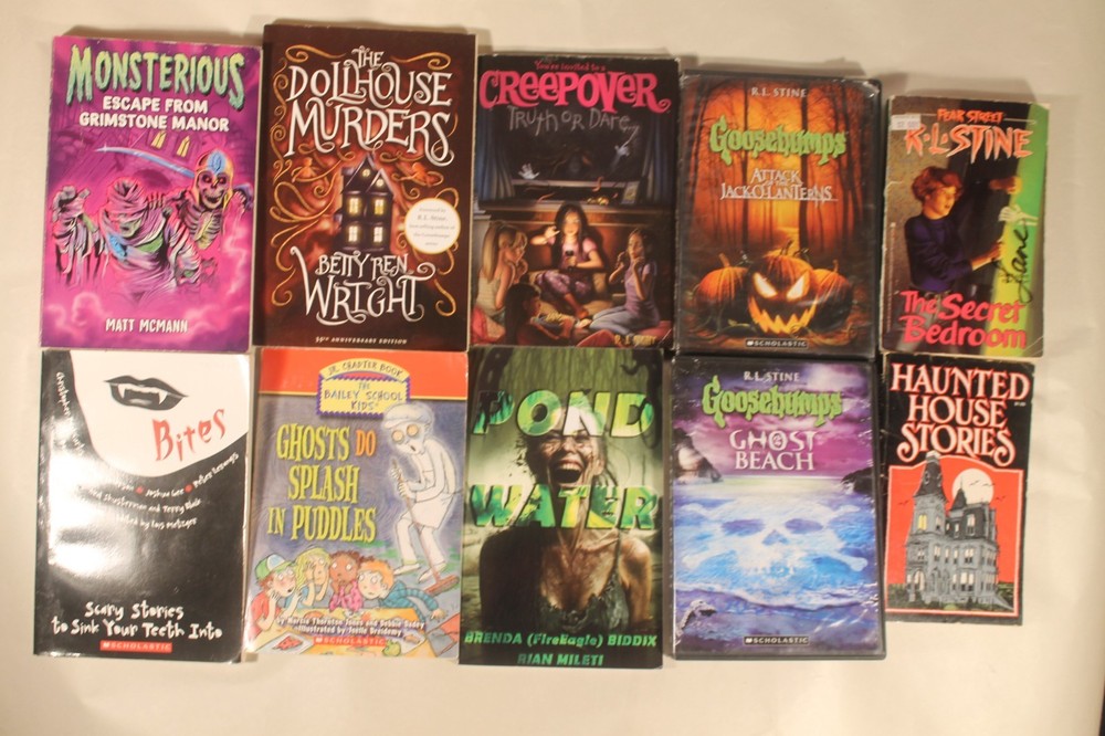 Lot of 10 Childrens Horror Books & DVD's - Goosebumps, RL Stine +
