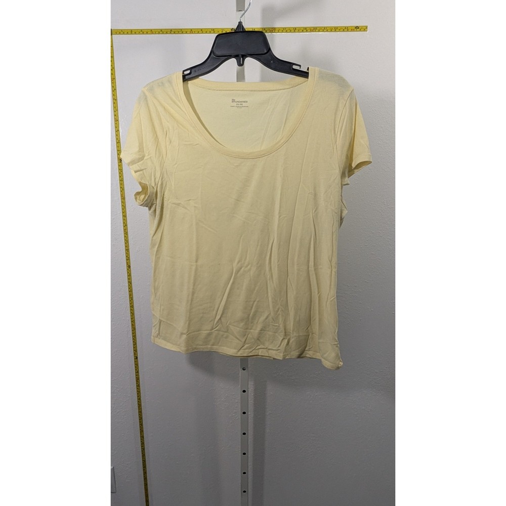 No Boundaries Womens XXL 20 Yellow Scoop Neck Short Sleeve T-Shirt Basic Tee
