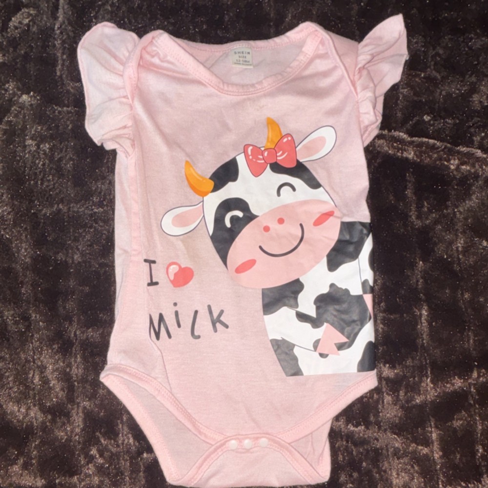 SHEIN Pink Cow Print Short Sleeve Ruffle Snap One-Piece 12-18M