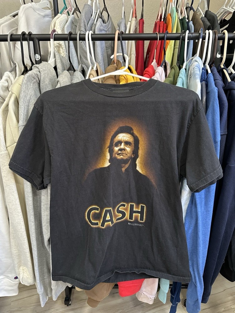 Vintage 2004 JOHNNY CASH T-Shirt Men’s M Soft Country Rock Concert Tour Zion