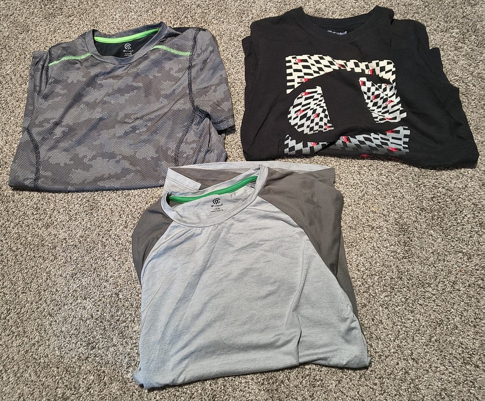 Boys Size Large Champion T-shirt Lot