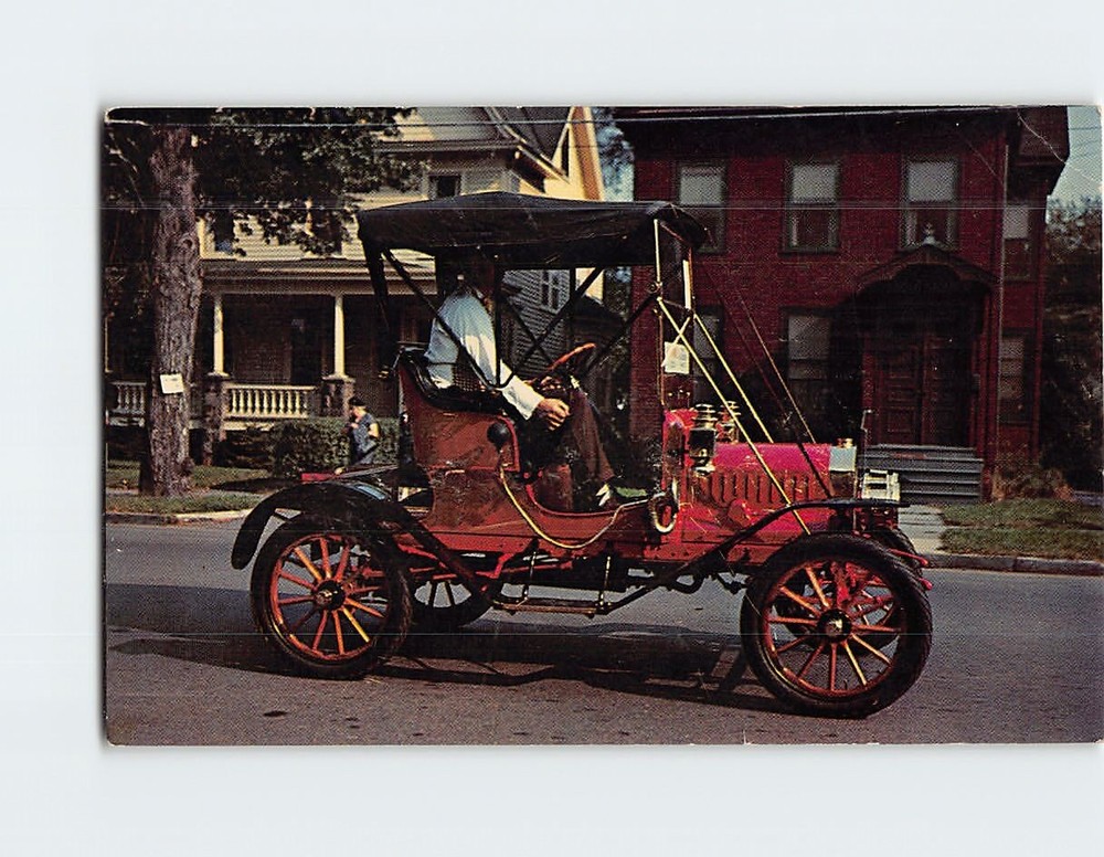 Postcard 1910 Maxwell 2-Cylinder Runabout