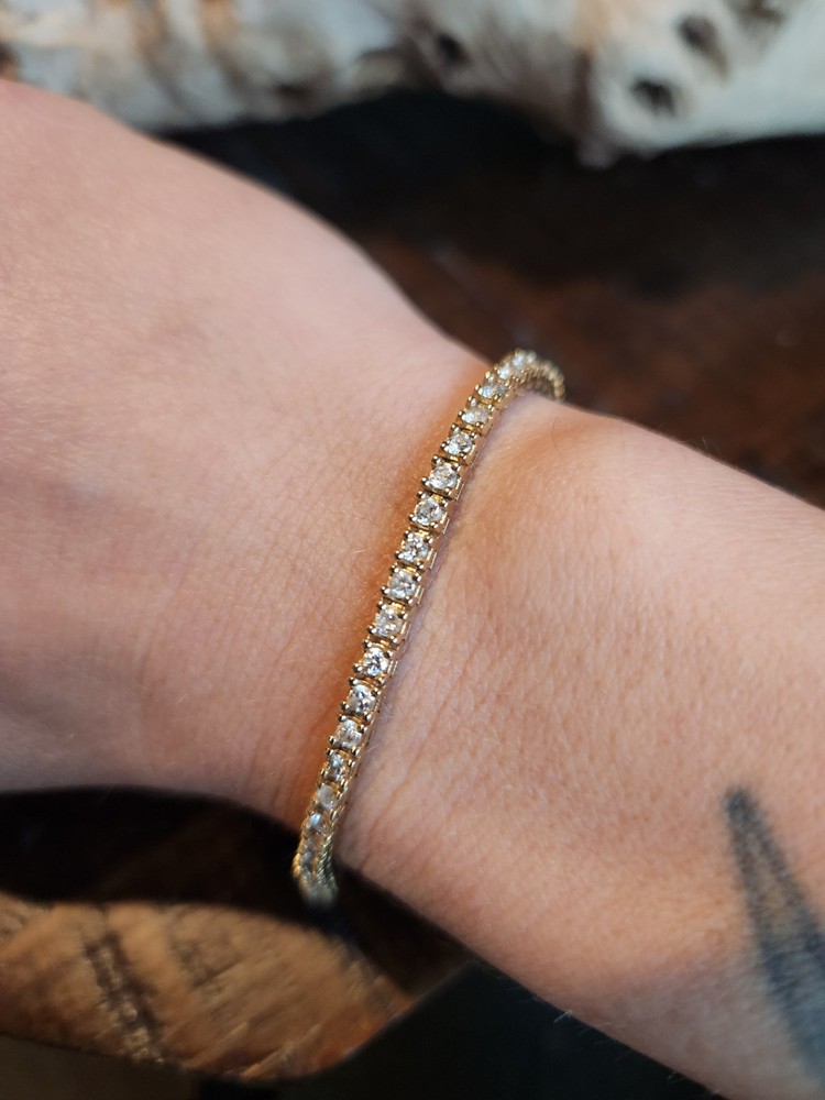 14K Gold Lab-Grown Round-Cut Dainty Diamond Tennis Bracelet | 7 Inch Bracelet