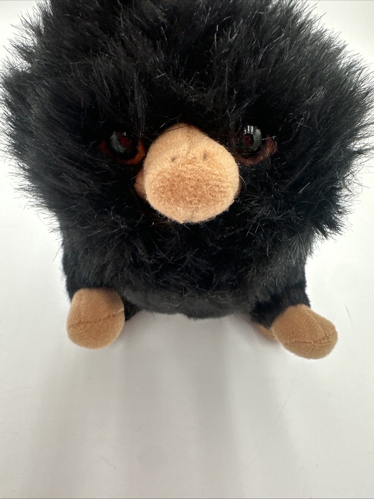Fantastic Beasts Wizarding World of Harry Potter Black Baby Niffler 6