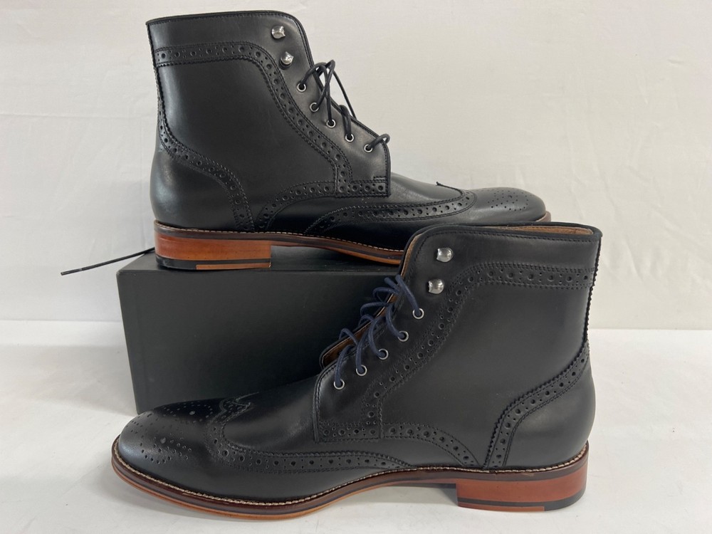 Men's JOHNSTON & MURPHY Black Wingtip Dress Boots Sz 12M