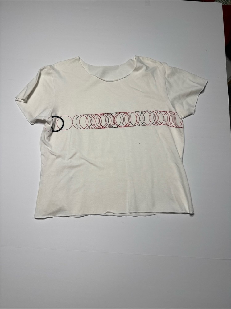 Women’s Cream Short Sleeve Graphic Tee Abstract Circle Print Minimalist Top-image