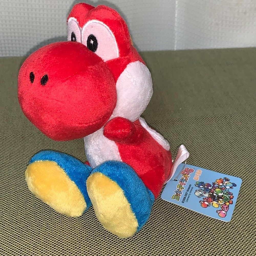 2007 Yoshi’s Island DS Red Yoshi Plush 6