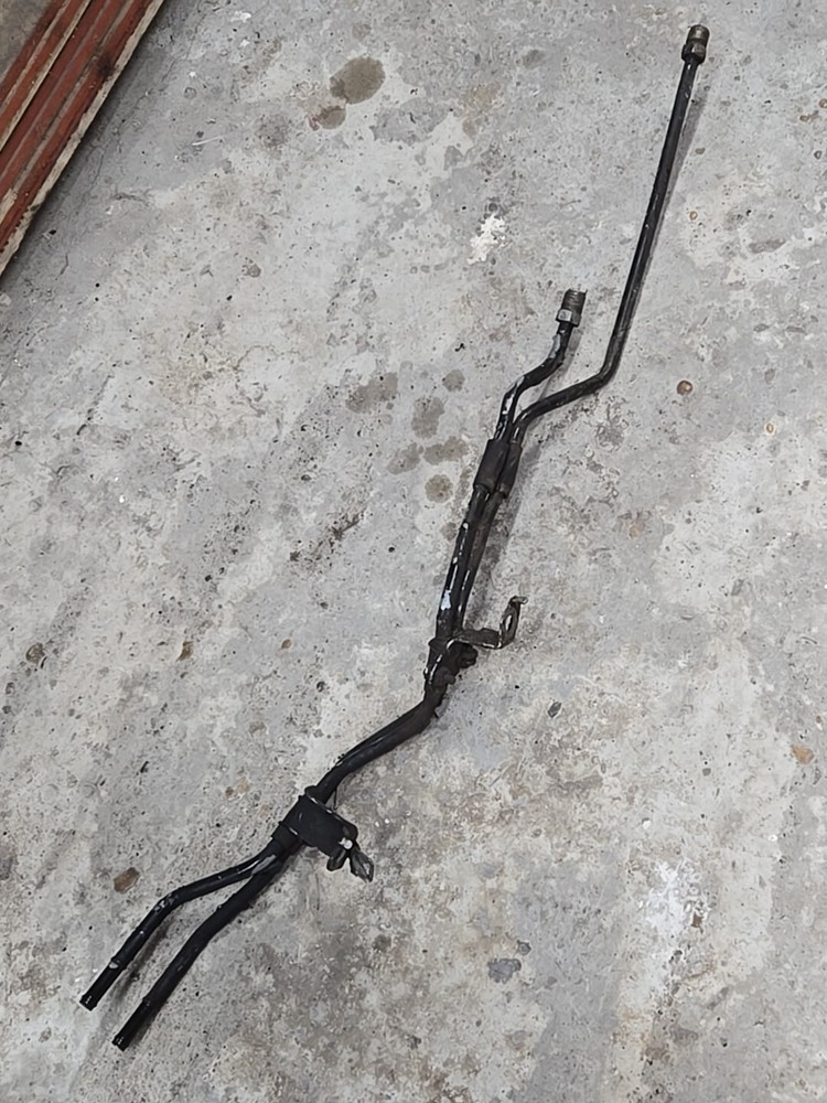 01-04 Toyota 4Runner 3.4L automatic transmission cooler lines OEM P6404*G