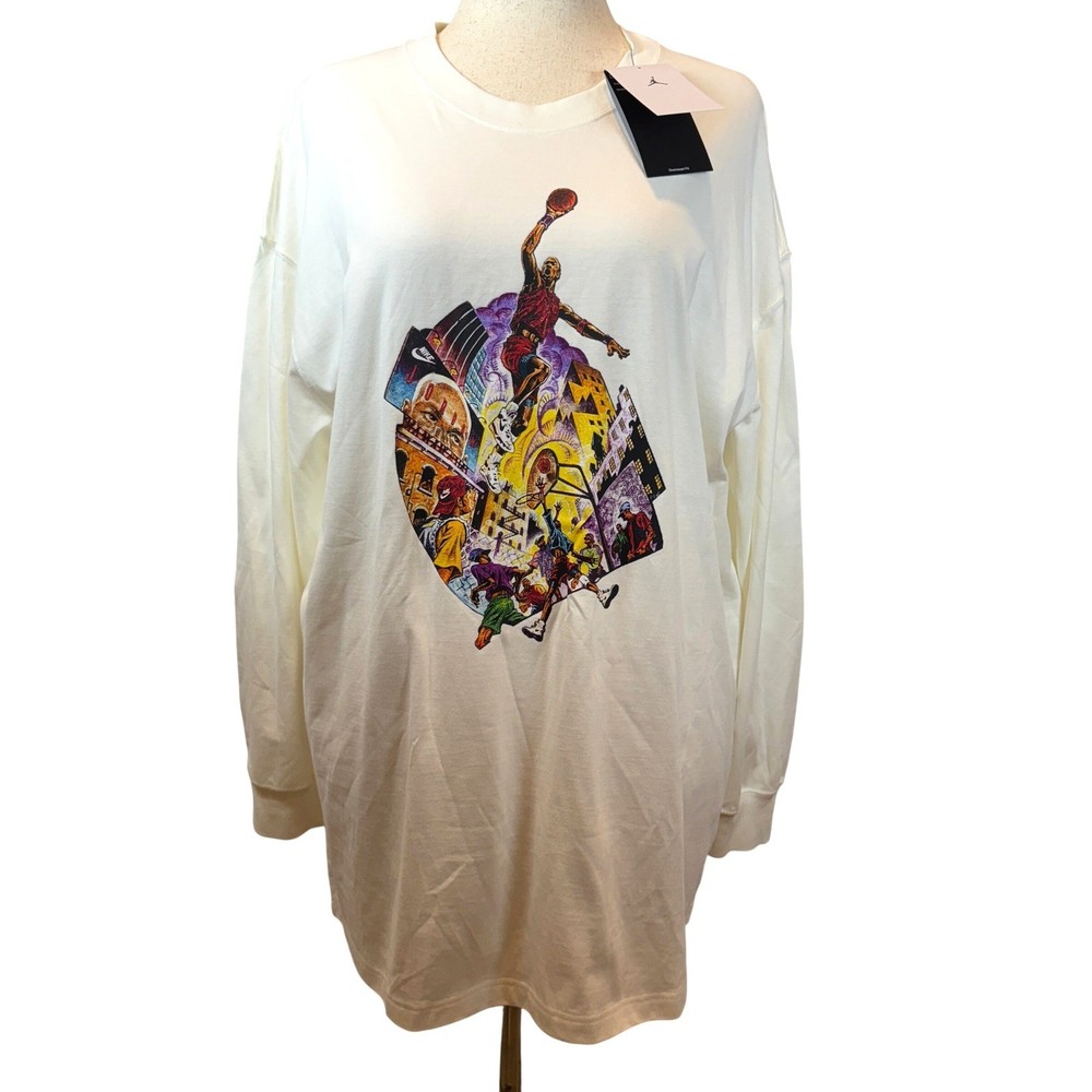 Women’s Jordan Oversized Long Sleeve T‑Shirt Sail Graphic Size L NWT FV7197‑133