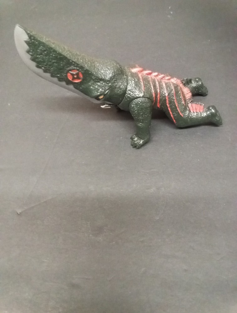 Kadokawa Daiei Sofubi PVC Figure CCP Middle Size Series Gamera Vol.2 Guiron 1969