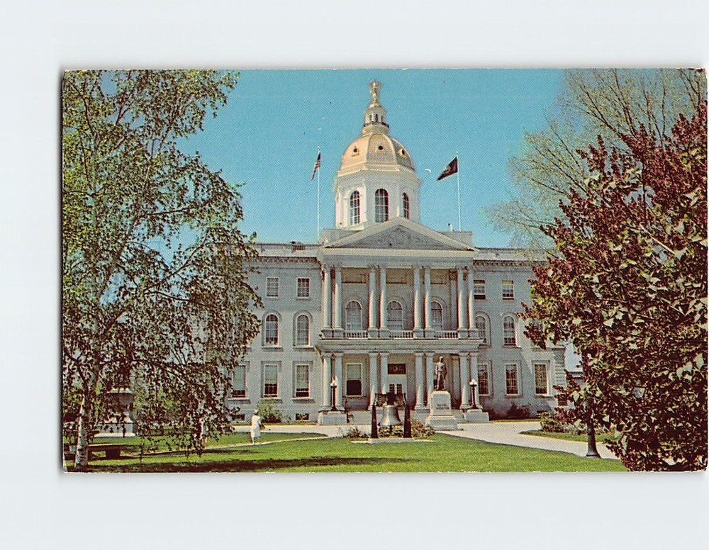 Postcard The State House, Concord, New Hampshire