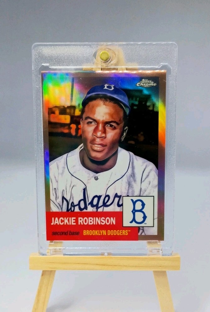 Jackie Robinson #42 Topps Chrome Rose Gold Refractor SSP 65/75 Topps 2022