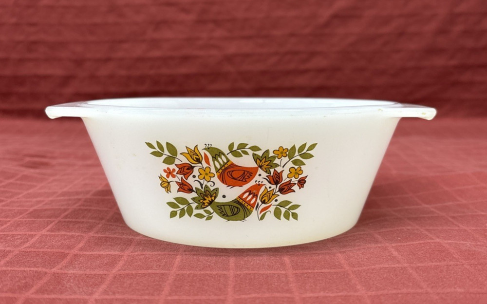 Arcopal France French Hen Partridge Birds Avocado Harvest 1 quart Casserole Bowl